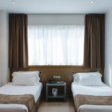 Ξενοδοχείο Mas Camarena 4*