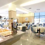 ホテル マス カマレナ 4*